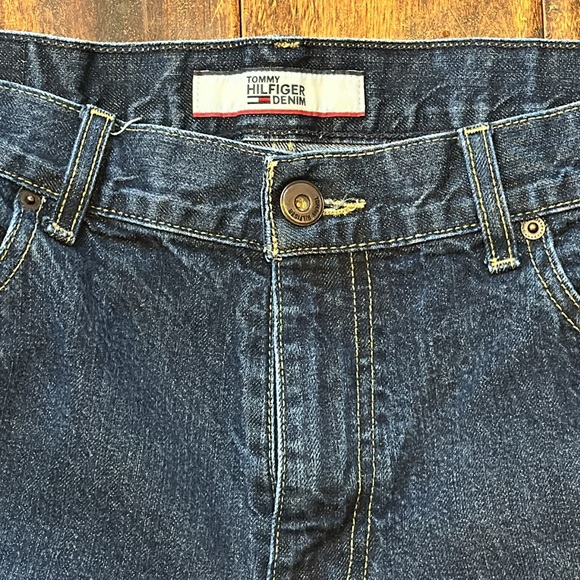 Men’s Tommy Hilfiger Jeans, Size 36/30 - Picture 4 of 6